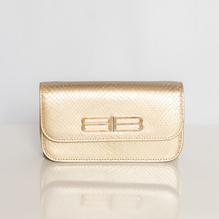 image_b80a9568-4915-4fa8-9c1e-0f0275234e82