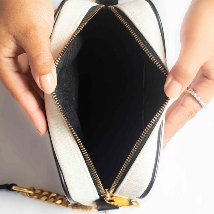 image_c37ce48a-7b3b-4696-9486-9bea621852c5