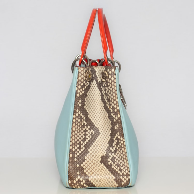 image_21980a34-cf9d-4462-8f11-91a3d498d795