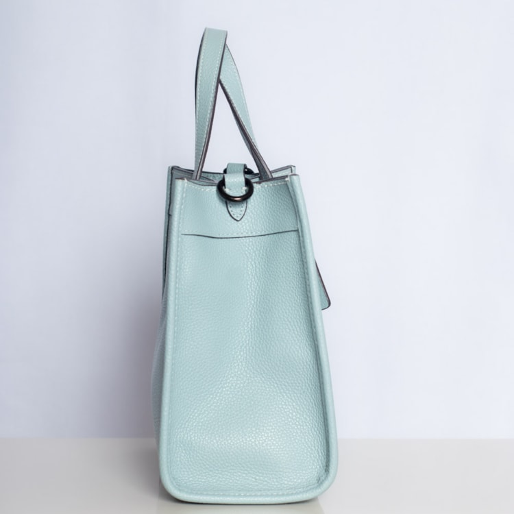 image_a5ff87b0-8ff9-43e6-8973-9c3e6dca9ade