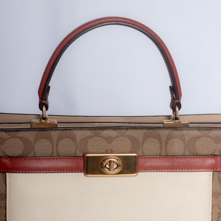 image_d04ee3ba-c93d-4303-920f-bfc9a2ecdb57