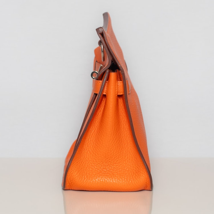 image_e9b0a322-3ec9-46ea-847c-596024d8deae