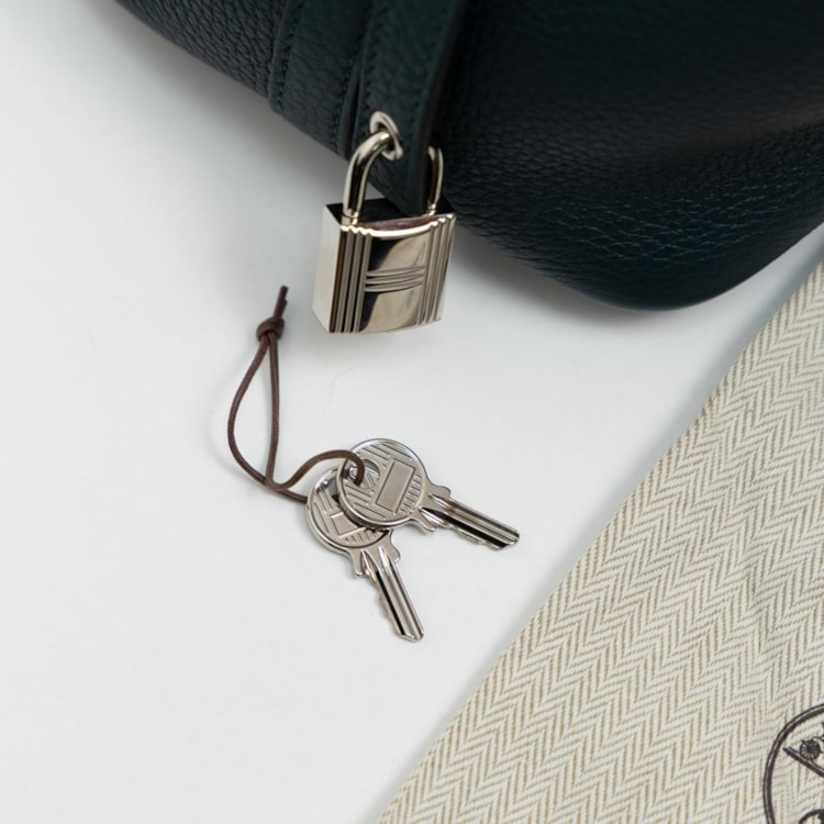 image_8858f8f0-780e-4886-a48f-9a3e8df84c4e