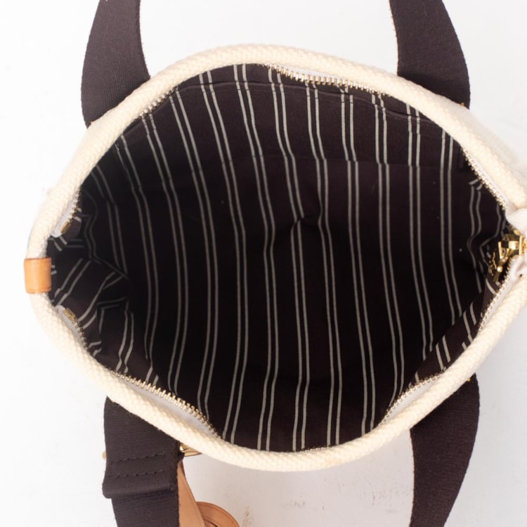 image_bca97f14-ebc4-4c92-97b2-098cc0344f6d