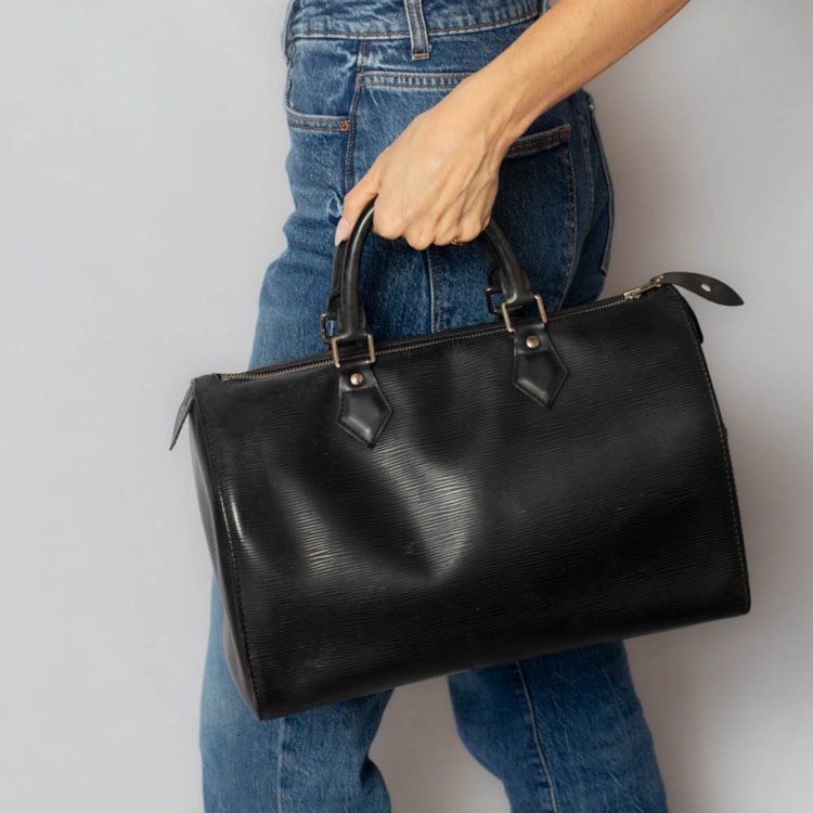 image_a7d35d2a-a384-4a2d-a051-e610f48482a3