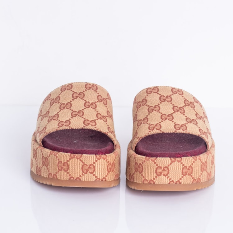 image_988ad11b-3f09-4c4f-8e3a-3d6f6d7b2e4e