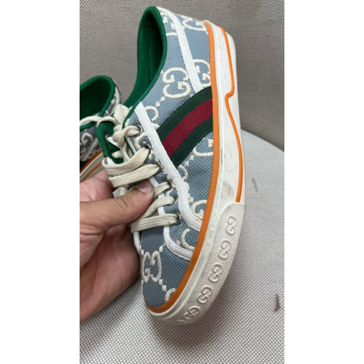 image_ecbaf867-b22c-4983-87fa-5f9568f94f39